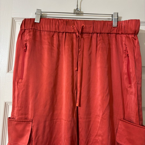 Blanc Noir Chelsea Silk Wide Leg Cargo Pant, Cranberry size Large - Picture 4 of 16